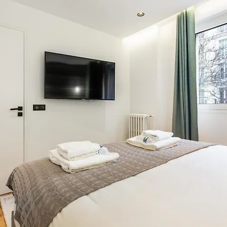 Cmg Canal Saint-martin Vellefaux Apartment