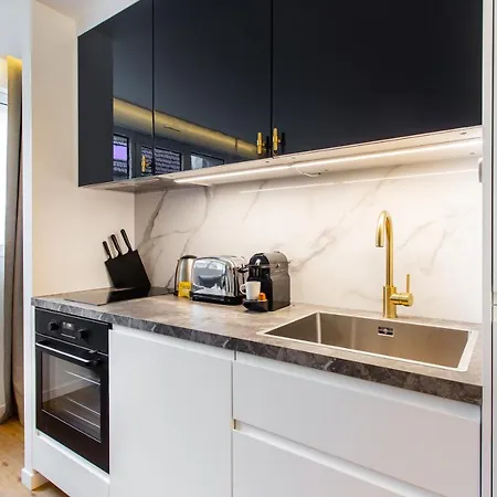 Cmg Canal Saint-martin Vellefaux Apartment